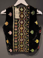 BISTRICA - Vest - restocked
