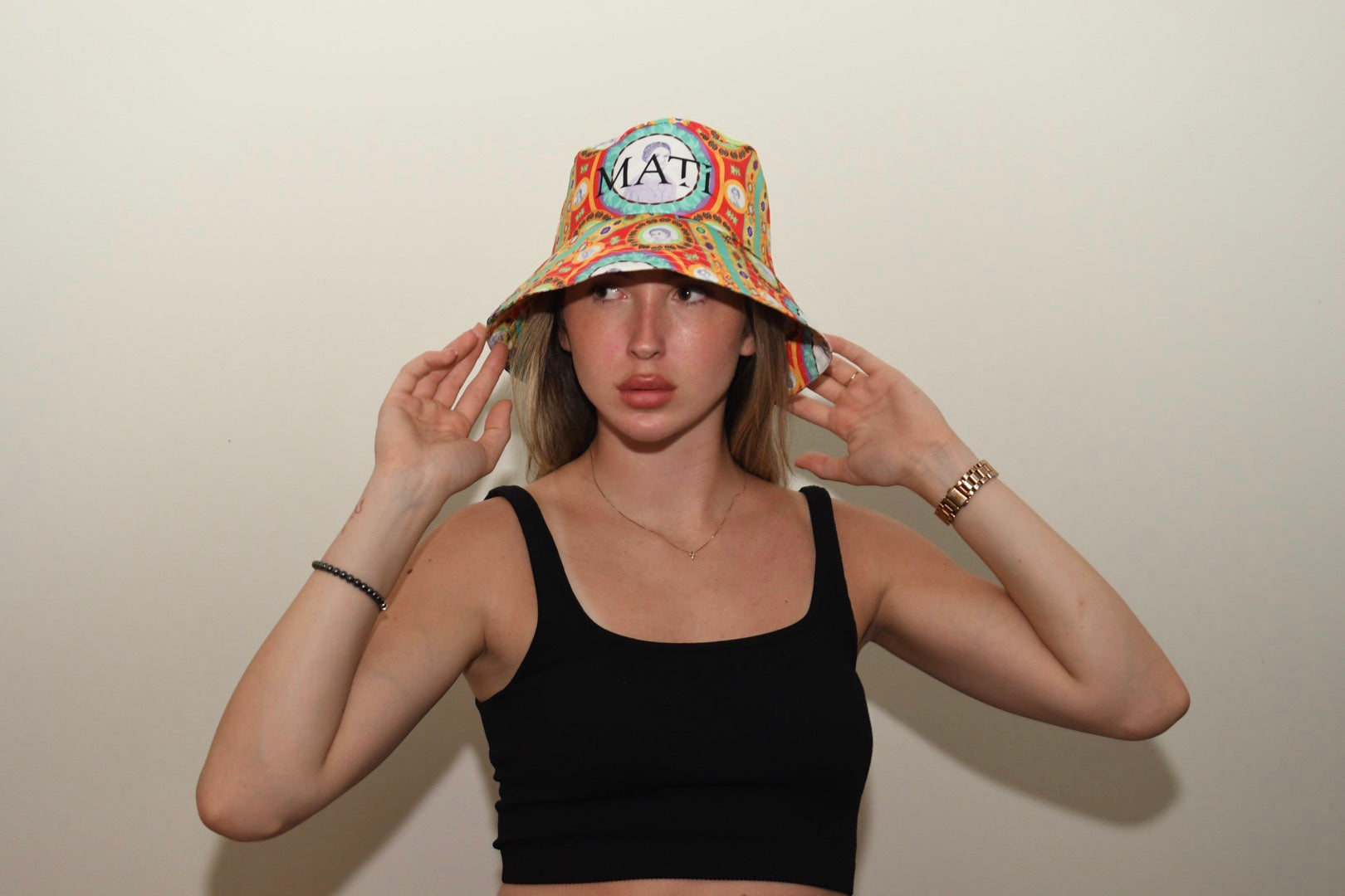 Жене Србије - bucket hat